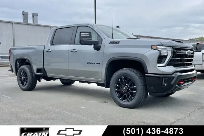 2025 Chevrolet Silverado 2500HD LT photo 1