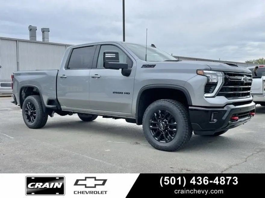 2025 Chevrolet Silverado 2500HD LT photo 1