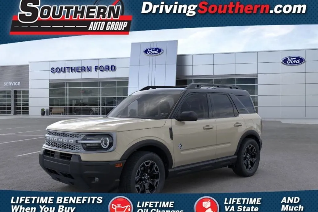 2025 Ford Bronco Sport Outer Banks photo 1