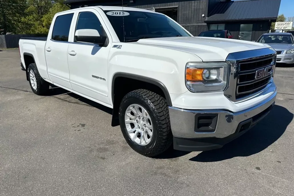 2015 Gmc Sierra 1500 SLE photo 1