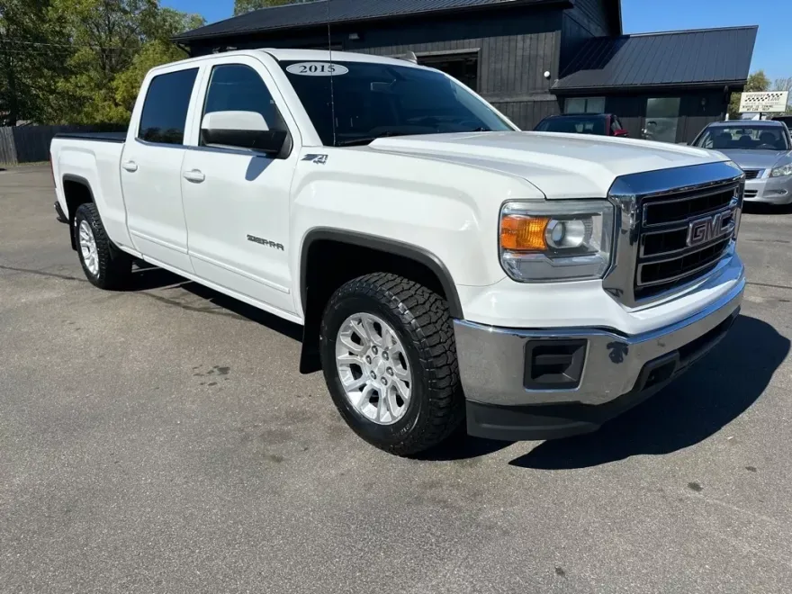 2015 Gmc Sierra 1500 SLE photo 1