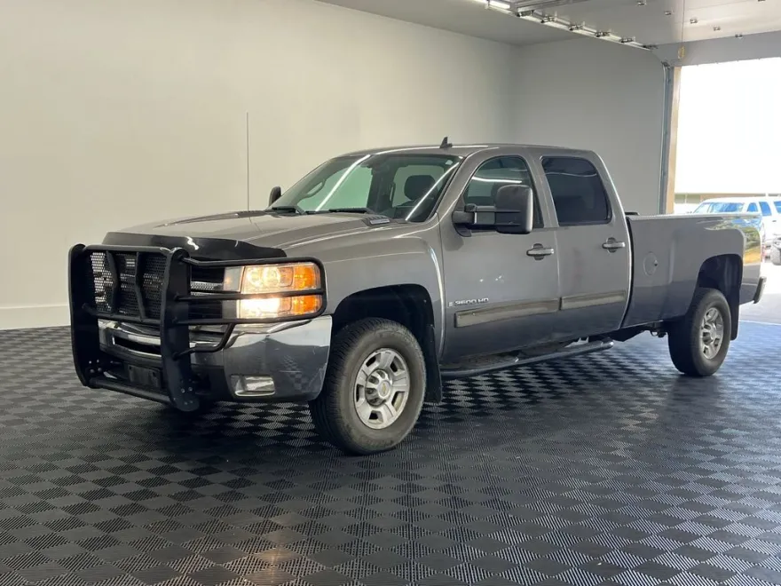 2009 Chevrolet Silverado 3500HD LTZ photo 1