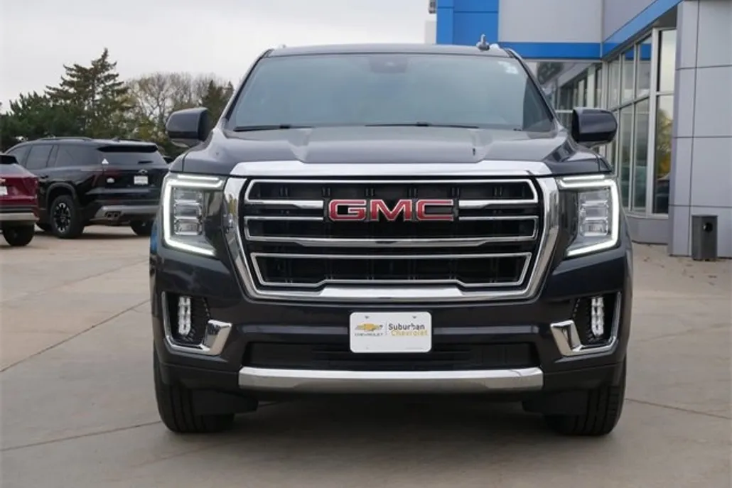 2023 Gmc Yukon SLT photo 1