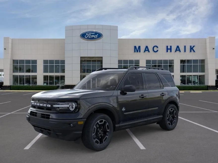 2024 Ford Bronco Sport Outer Banks photo 1