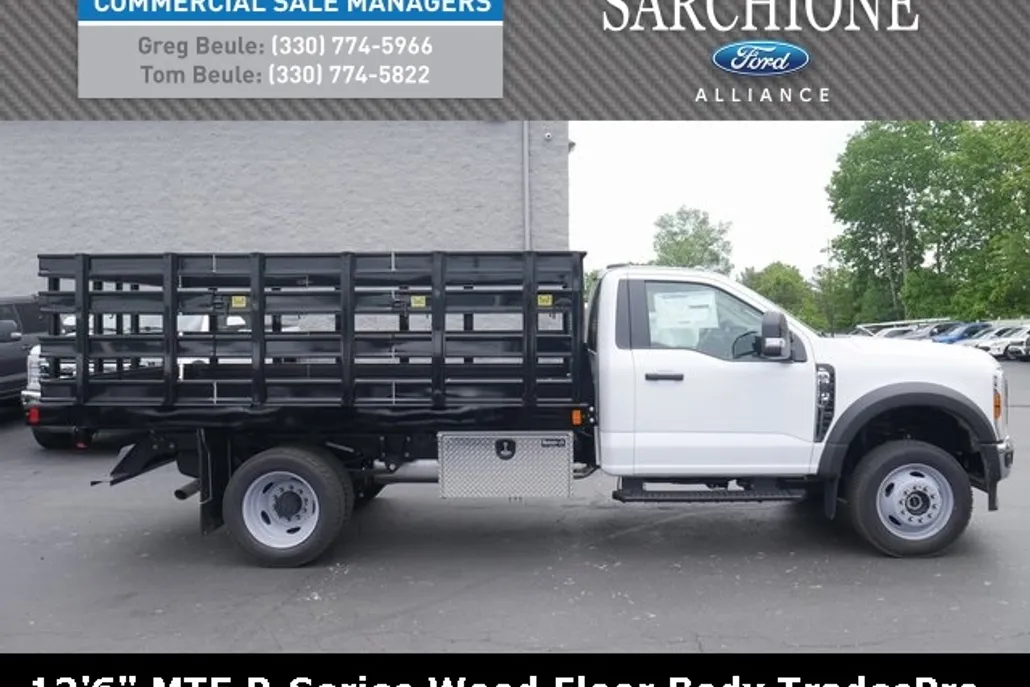 2025 Ford F-550 photo 1