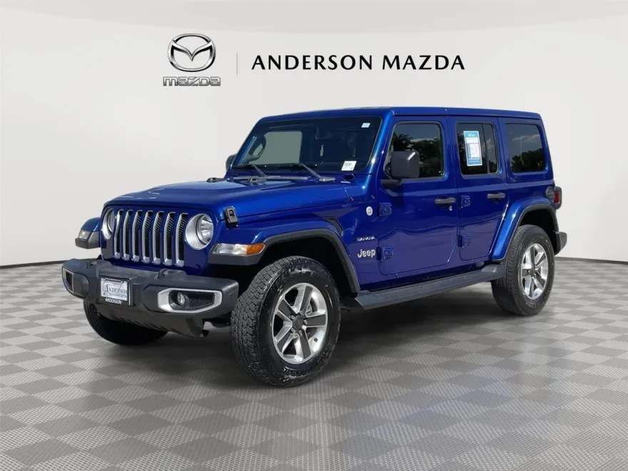 2020 Jeep Wrangler Unlimited Sahara photo 1