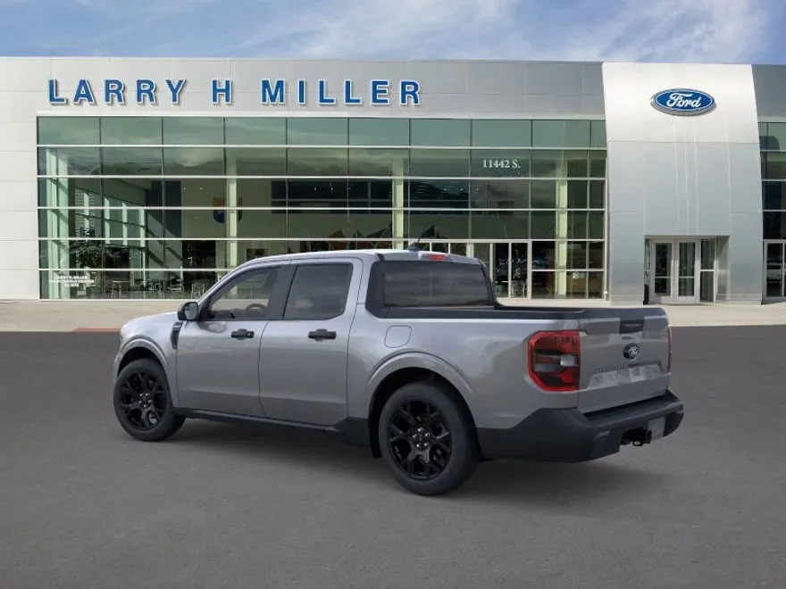 2025 Ford Maverick XLT photo 1