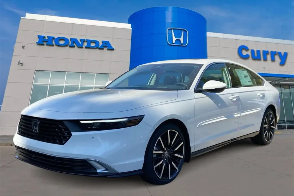 2025 Honda Accord Hybrid Touring photo 1