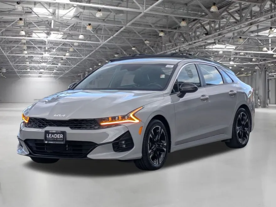 2024 Kia K5 GT-Line photo 1