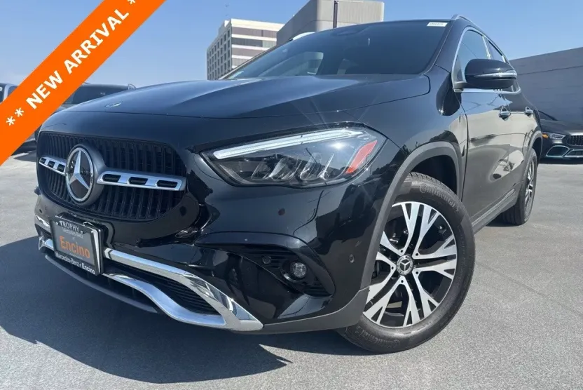 2025 Mercedes Benz GLA 250 photo 1