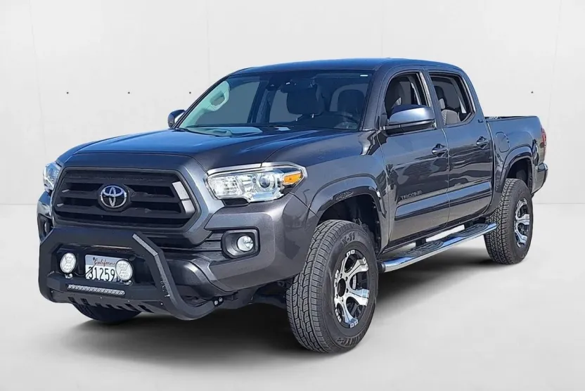 2020 Toyota Tacoma SR5 photo 1