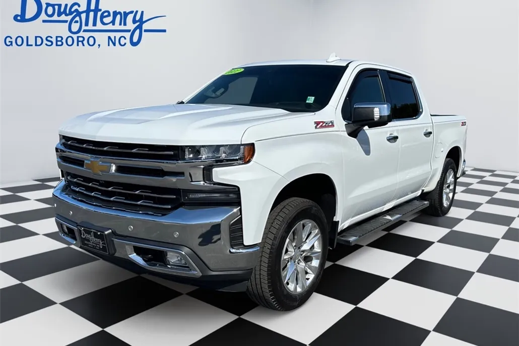 2022 Chevrolet Silverado 1500 LTZ photo 1