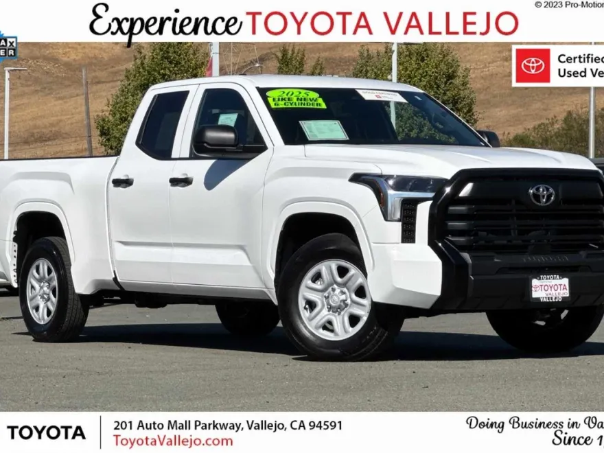 2025 Toyota Tundra SR photo 1