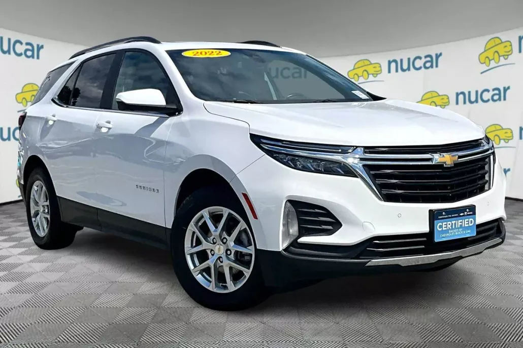 2022 Chevrolet Equinox LT photo 1