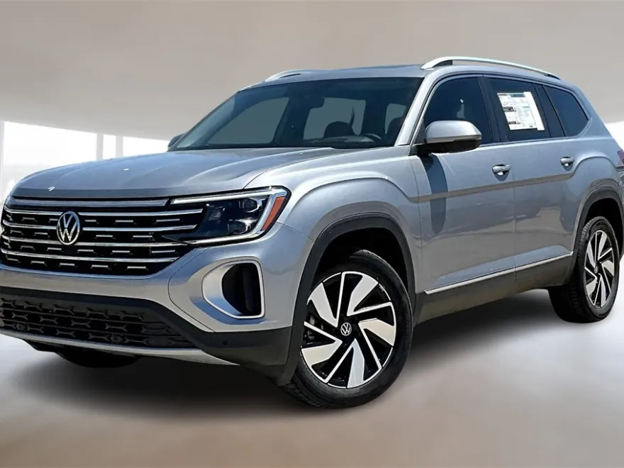 2025 Volkswagen Atlas SEL photo 1