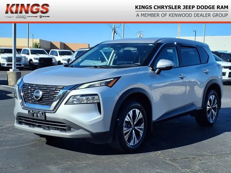 2021 Nissan Rogue SV photo 1