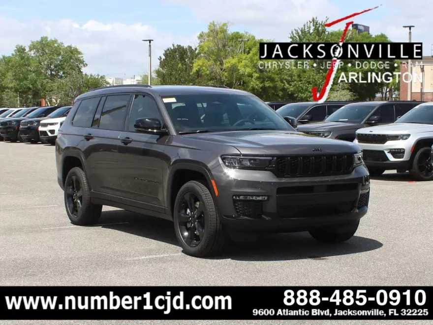 2025 Jeep Grand Cherokee Limited photo 1