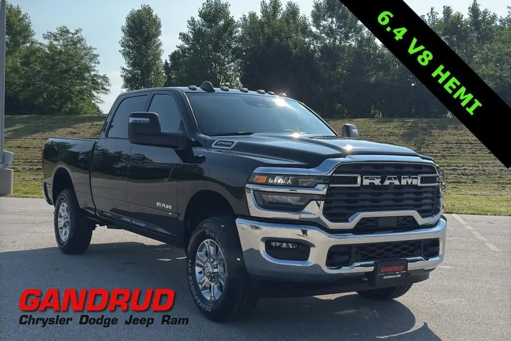 2025 Ram 2500 Big Horn photo 1