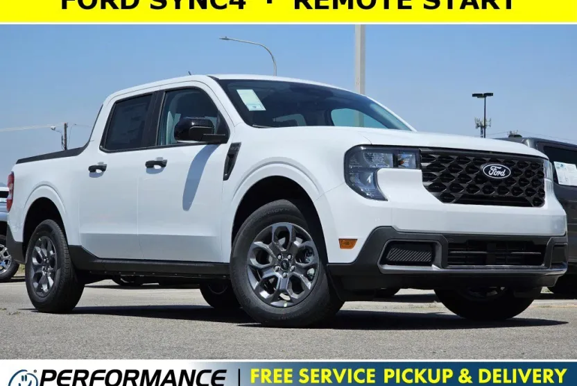 2025 Ford Maverick XLT photo 1
