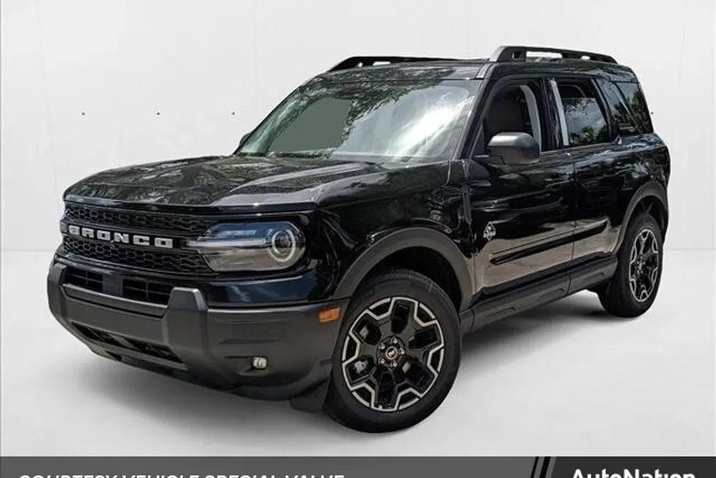 2025 Ford Bronco Sport Outer Banks photo 1