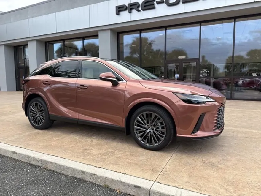2025 Lexus RX 350 Luxury photo 1