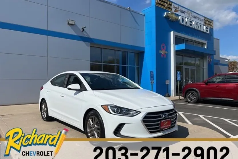 2017 Hyundai Elantra SE photo 1