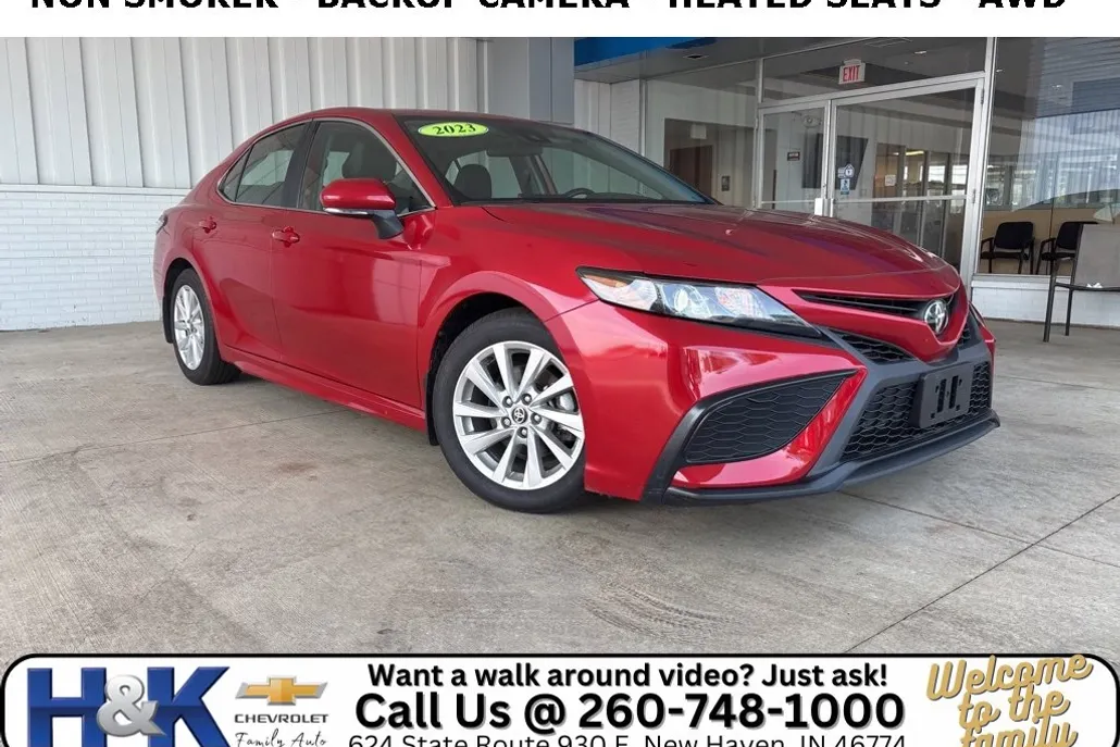 2023 Toyota Camry SE photo 1