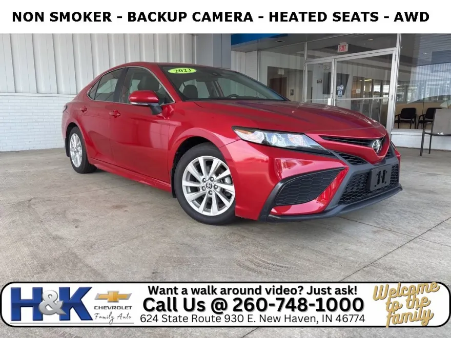 2023 Toyota Camry SE photo 1