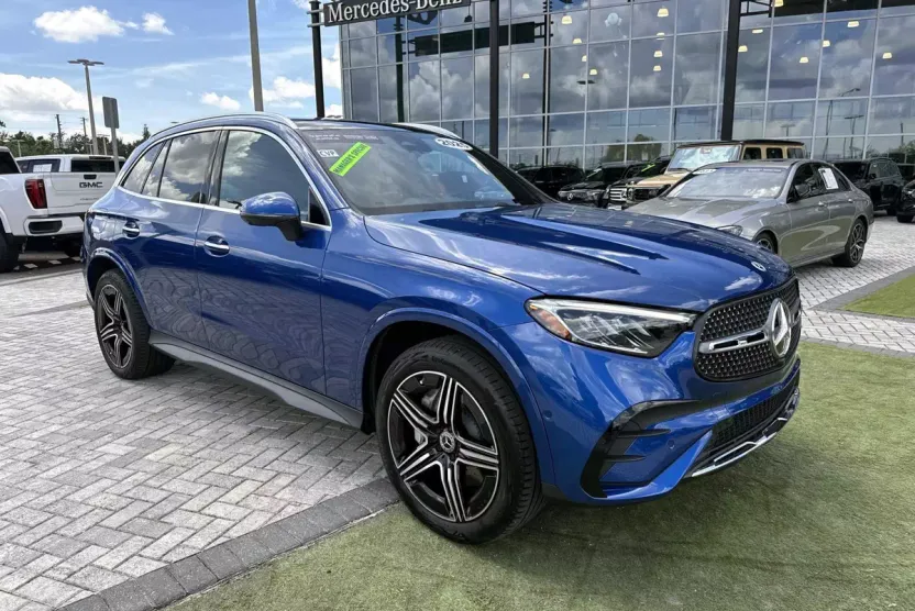 2025 Mercedes Benz GLC 350e 4MATIC photo 1