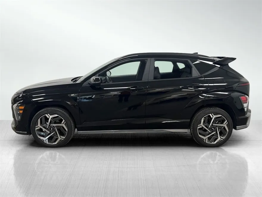 2024 Hyundai Kona N Line photo 1