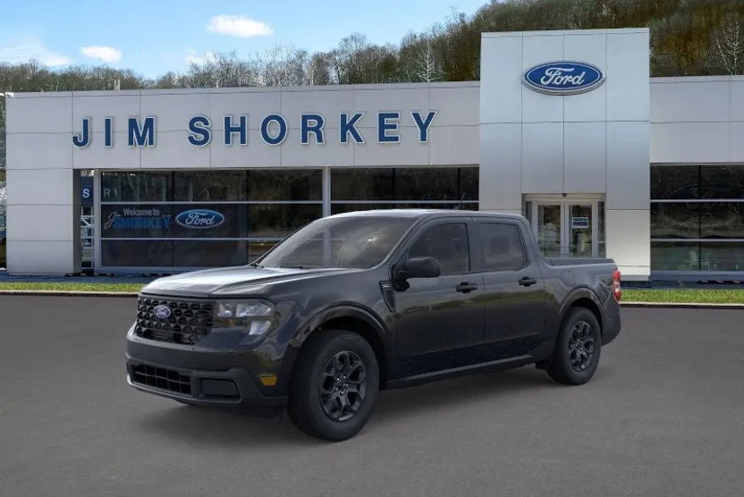 2025 Ford Maverick XLT photo 1