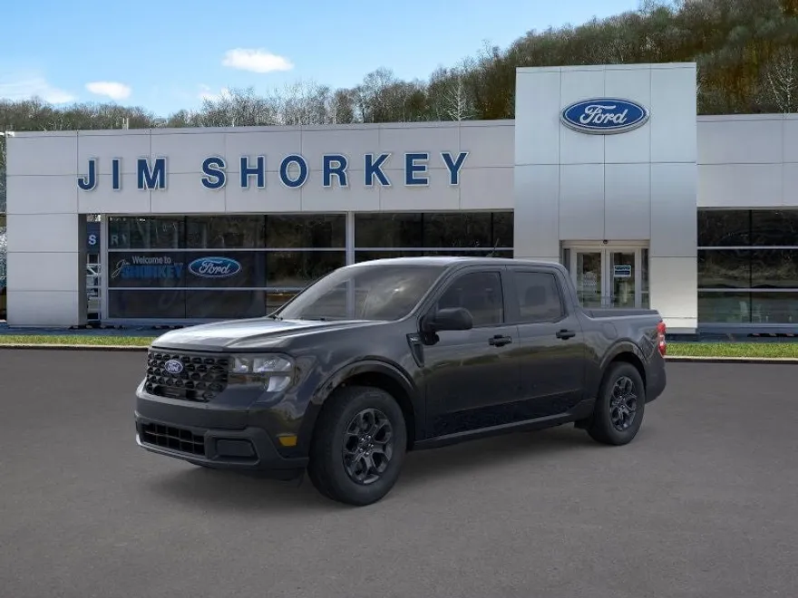 2025 Ford Maverick XLT photo 1