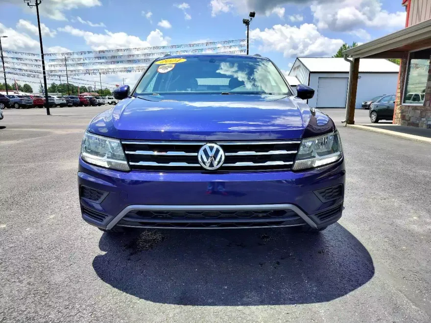 2021 Volkswagen Tiguan SE R-Line Black photo 1