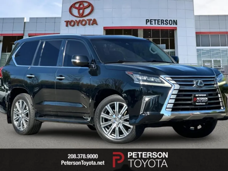 2017 Lexus LX 570 photo 1