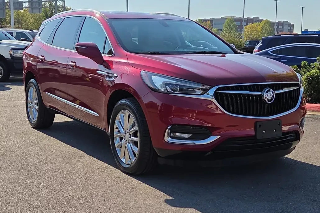 2020 Buick Enclave Essence photo 1