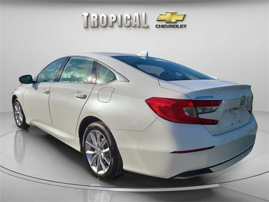 2021 Honda Accord LX photo 1