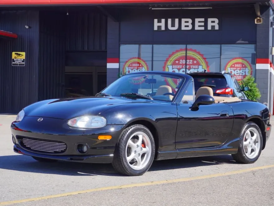 1999 Mazda MX-5 Miata Miata Touring photo 1