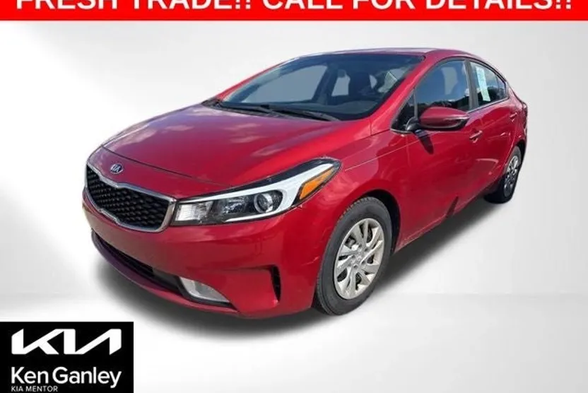 2017 Kia Forte S photo 1