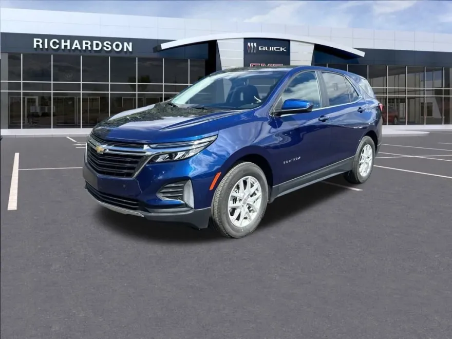 2022 Chevrolet Equinox LT photo 1