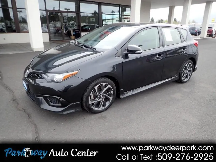 2018 Toyota Corolla iM photo 1