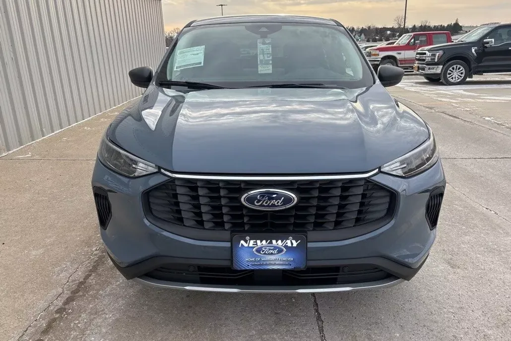 2025 Ford Escape Active photo 1