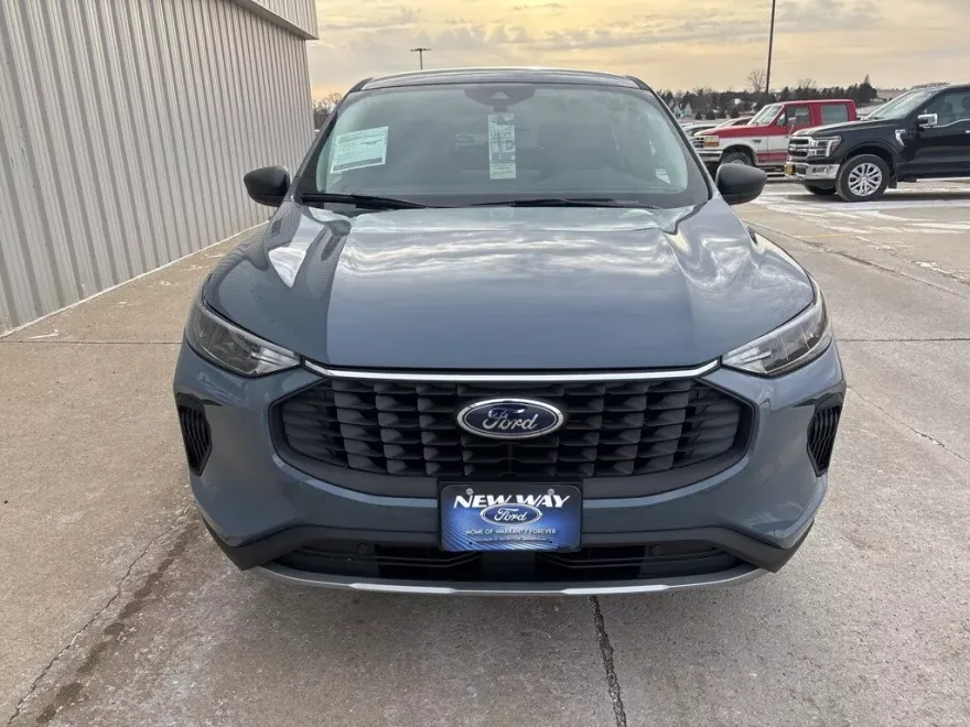 2025 Ford Escape Active photo 1