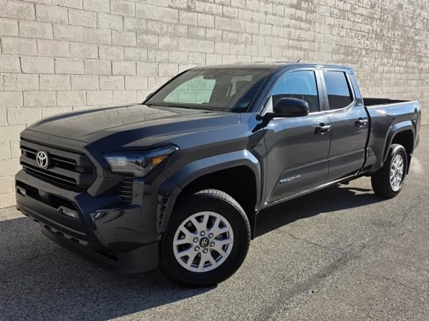 2024 Toyota Tacoma SR5 Double Cab photo 1