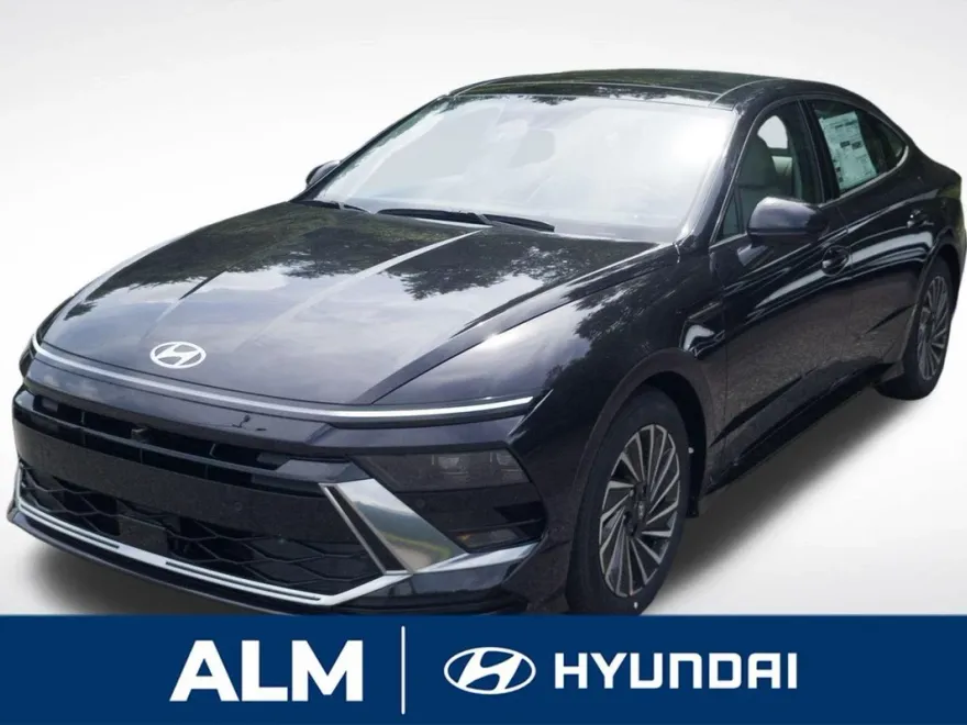 2025 Hyundai Sonata Hybrid Limited photo 1