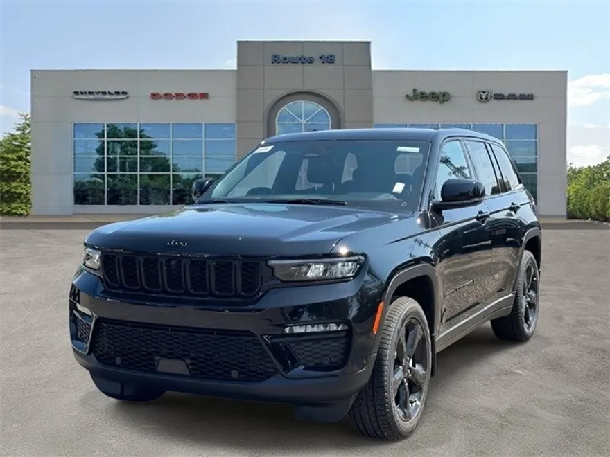 2025 Jeep Grand Cherokee Limited Sport photo 1