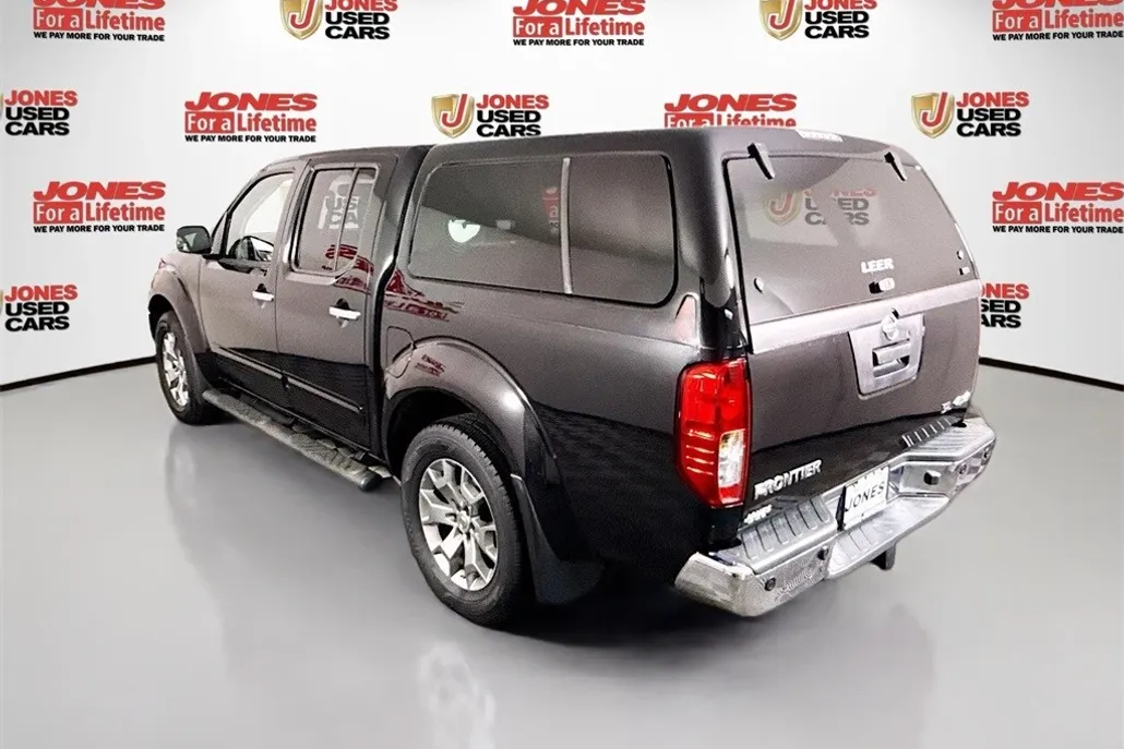 2019 Nissan Frontier SL photo 1