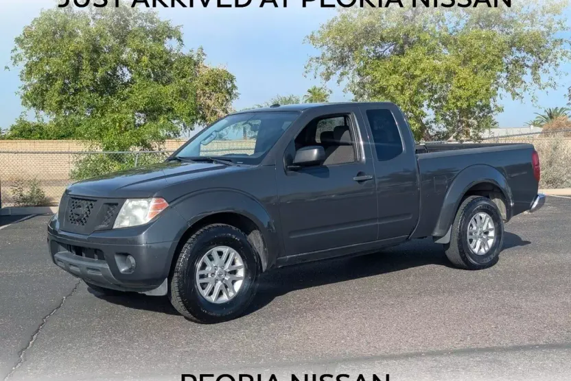 2014 Nissan Frontier SV photo 1