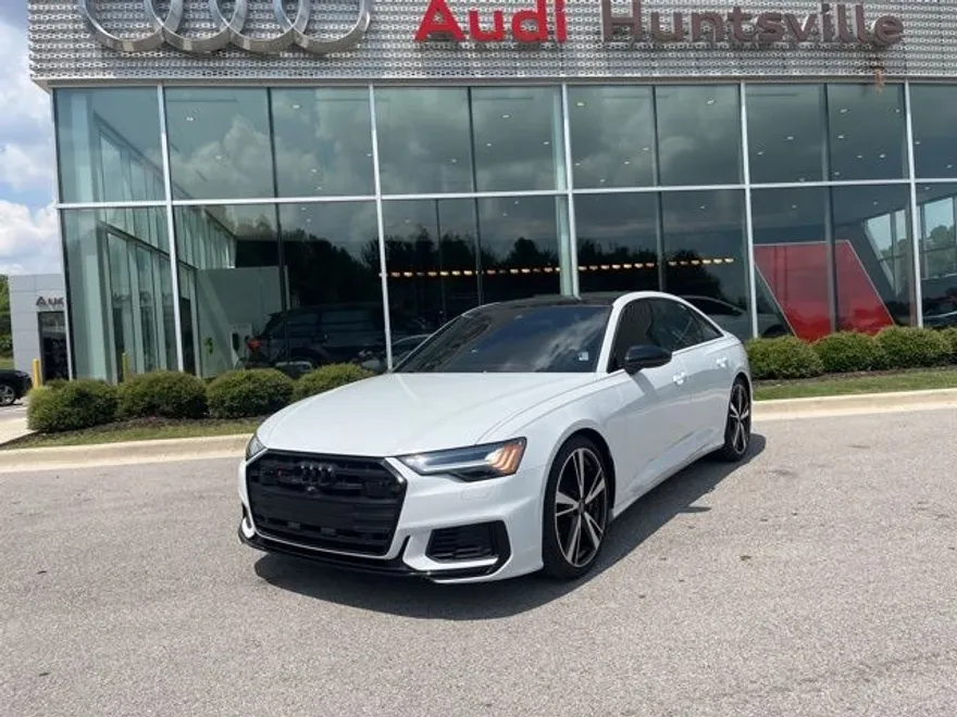 2022 Audi S6 Prestige photo 1