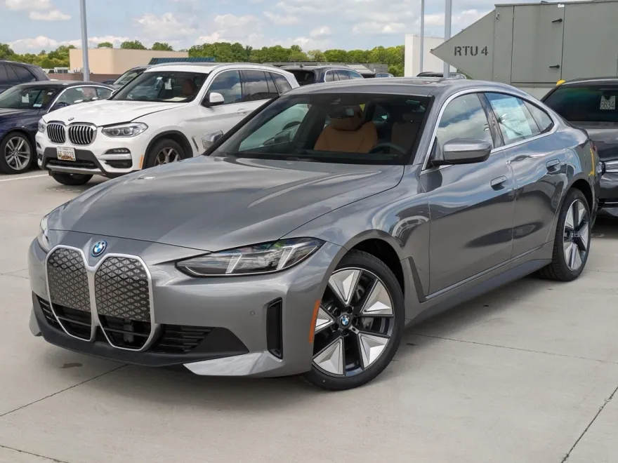2025 Bmw i4 xDrive40 photo 1