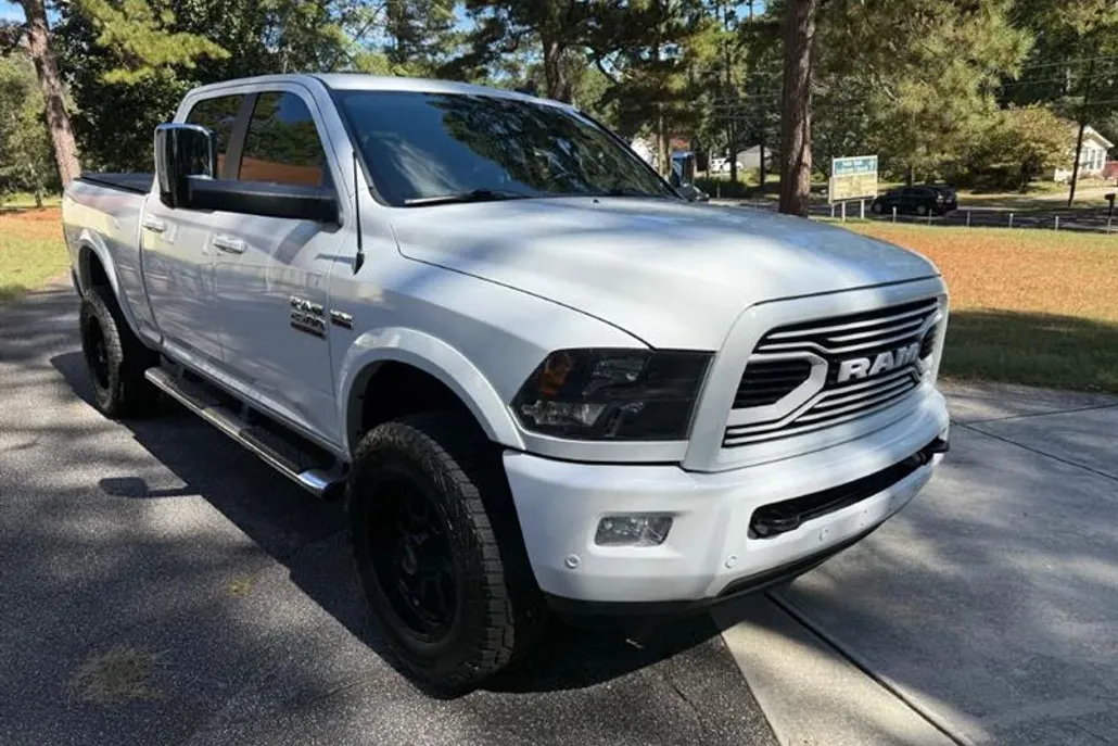 2018 Ram 2500 SLT photo 1